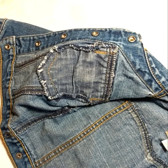 "Old Navy" brand Denim Jean Jacket - Picture 5 of 8